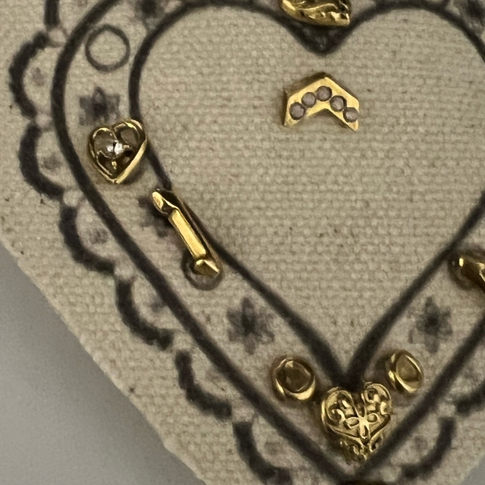 FREE PEOPLE Earrings with Iron on Patch 6 Pairs of post - Picture 11 of 14